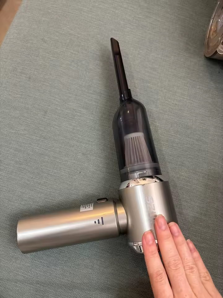 MIMA CoolTouch™ 冷却プレート付き折りたたみハンディファン